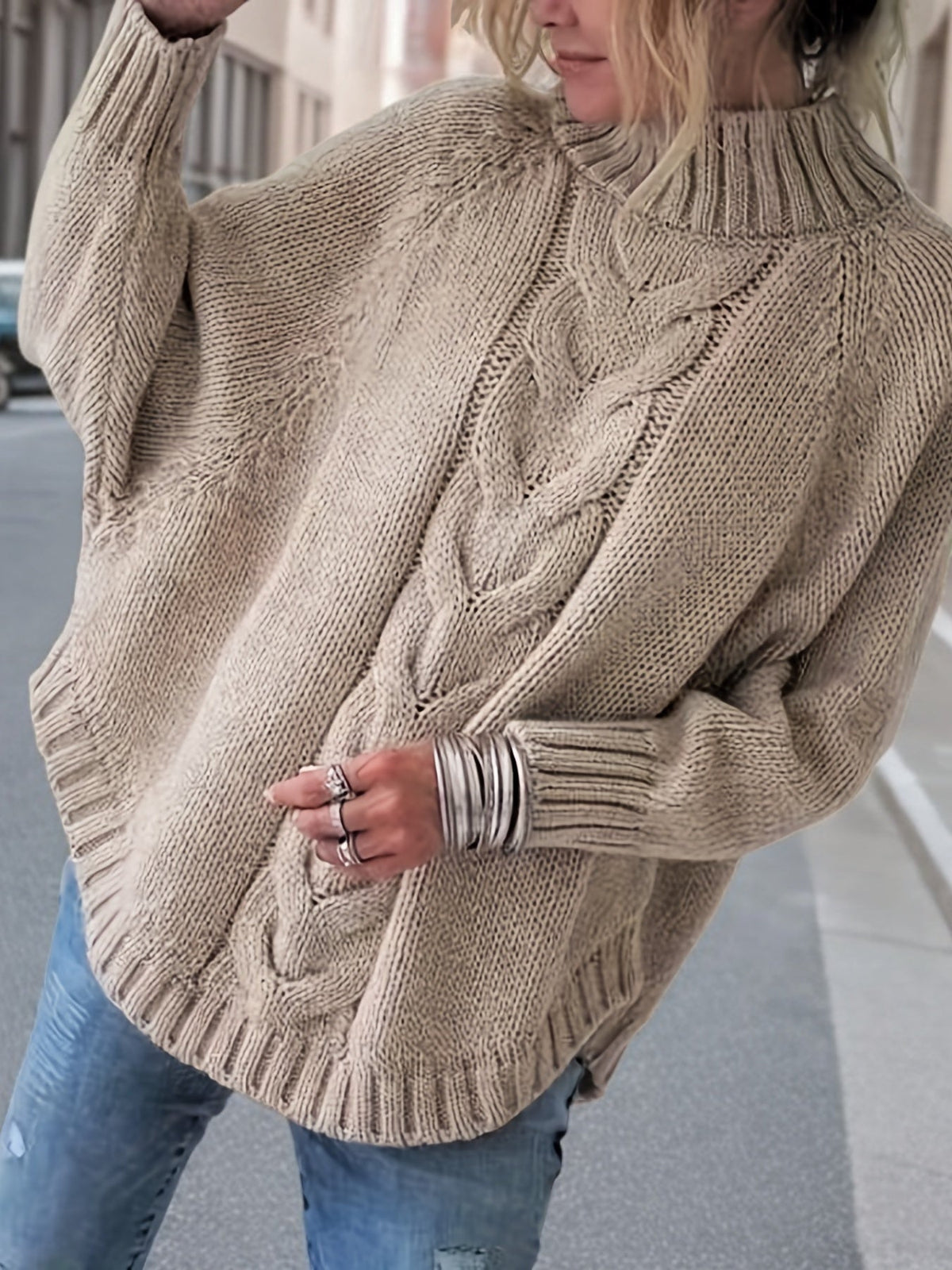 WERONI SWEATER
