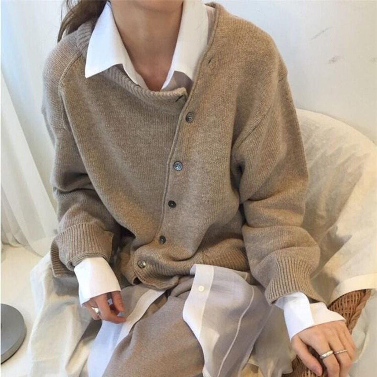 Virginia - Wool Button Cardigan