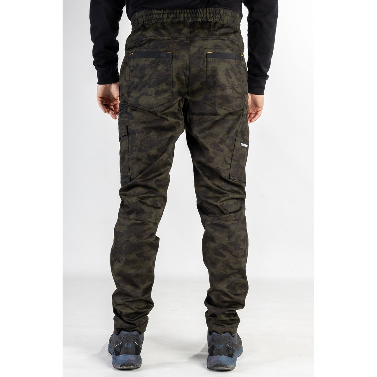 CAT Dynamic Men Trousers, Night Camo
