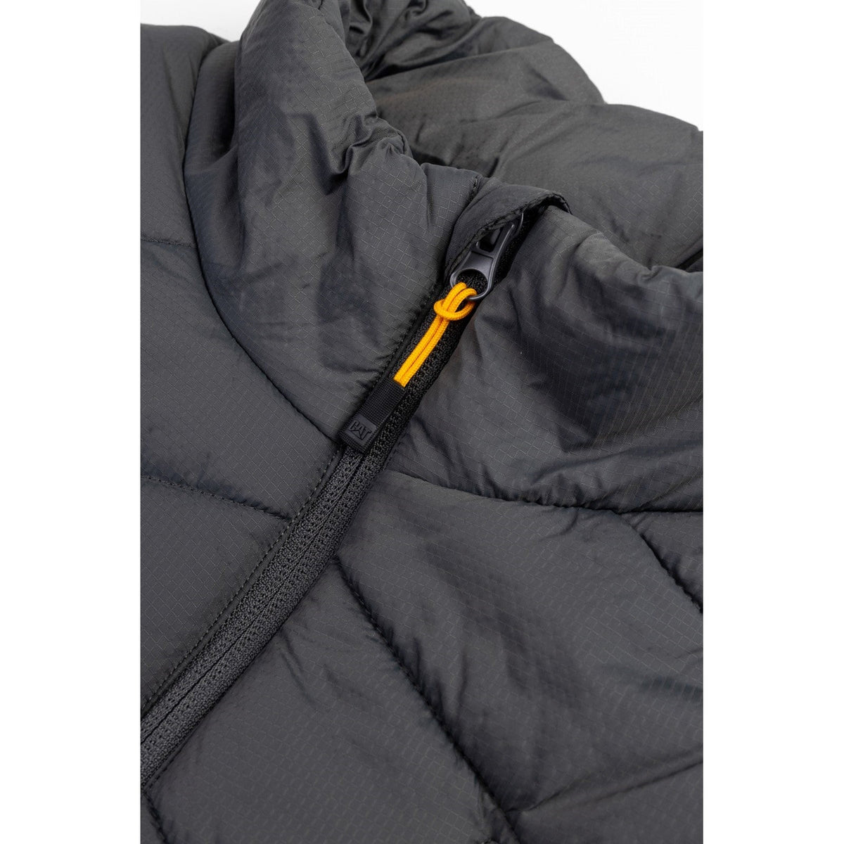 CAT Essentials Insulated Men Body Warmer