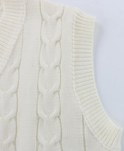 MARTA KNITTED VEST & SHORTS